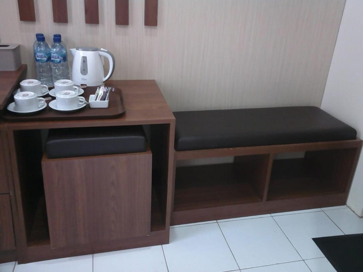 Long Beach Hotel Pangandaran Esterno foto